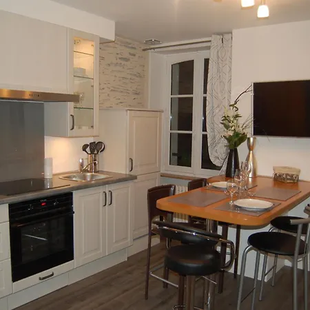 Apartment Suit'home Jacobins