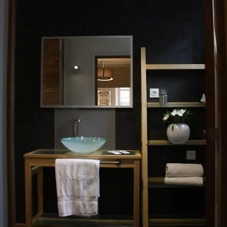 Apartment Suit'home Jacobins