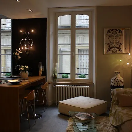 Apartment Suit'home Jacobins Angers