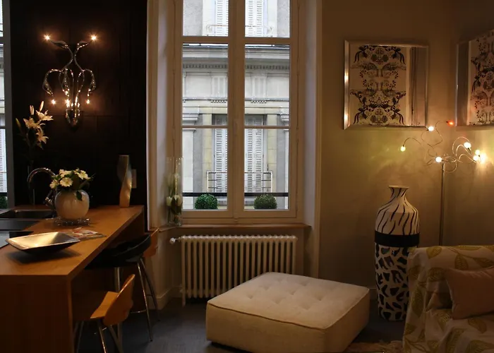 Suit'home Jacobins * Анже