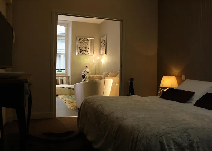 Апартаменты Suit'home Jacobins *