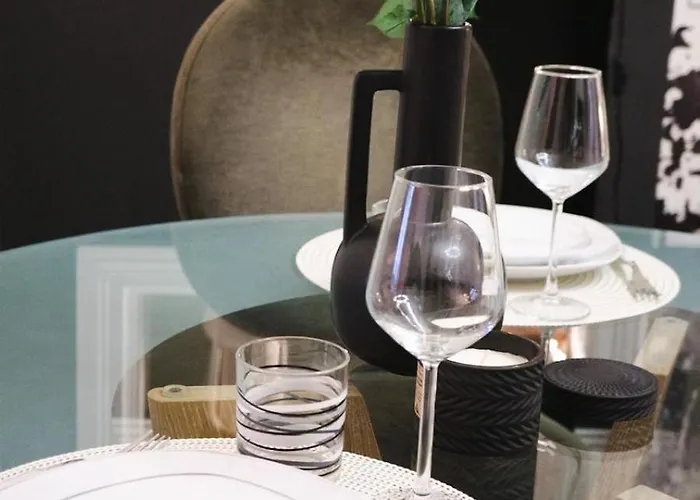 Апартаменты Suit'home Jacobins *