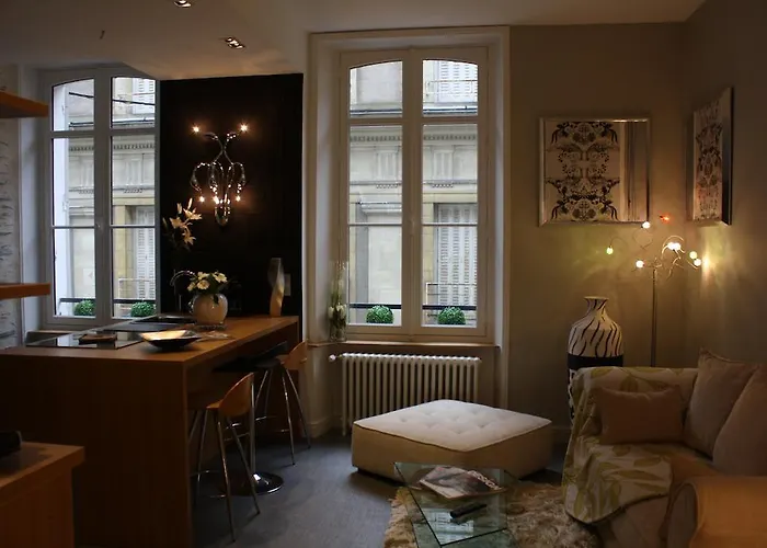 Апартаменты Suit'home Jacobins Анже