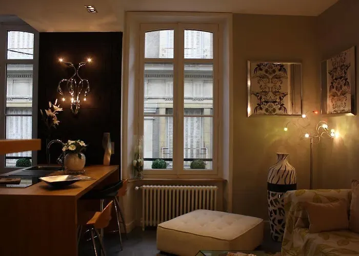 Апартаменты Suit'home Jacobins Анже